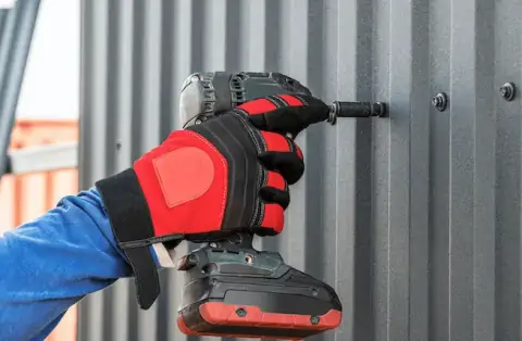 Travaux de zinguerie - La Ville-du-Bois